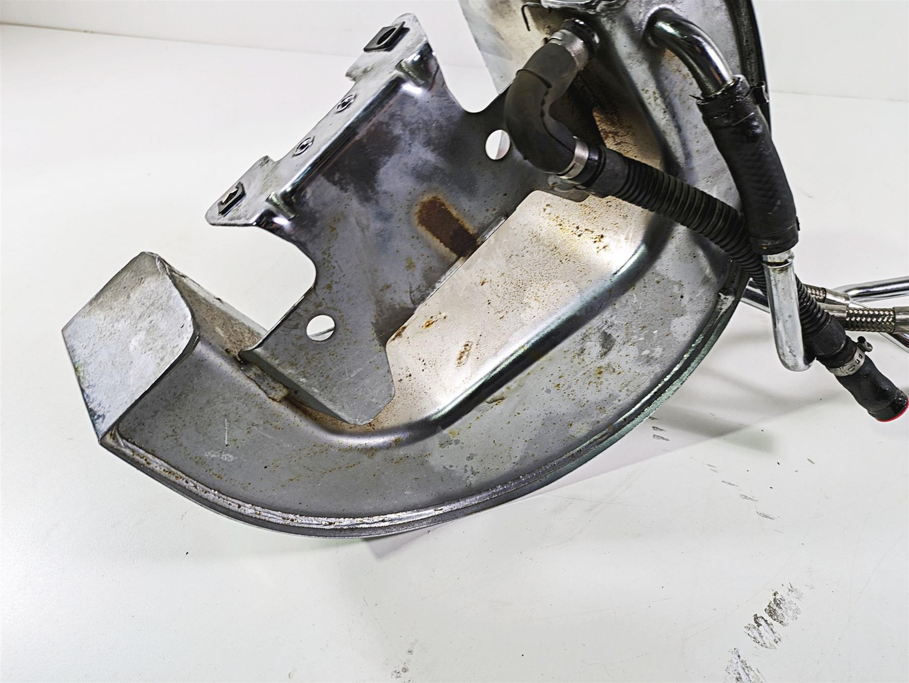 2008 Harley FLSTC Softail Heritage Oil Tank Reservoir & Lines Set 62498-00A {{ shop.shopifyCountryName }} - Mototech271