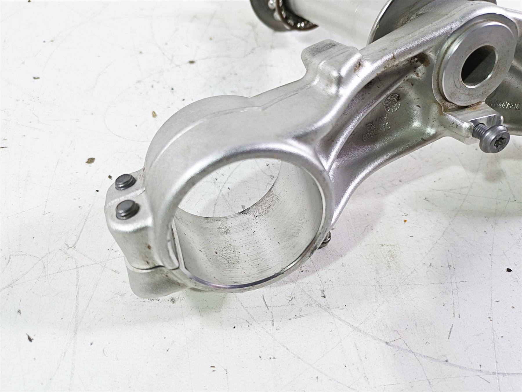 2017 BMW S1000R K47 Lower Triple Tree Steering Stem 56mm 31428543912 8544473 {{ shop.shopifyCountryName }} - Mototech271