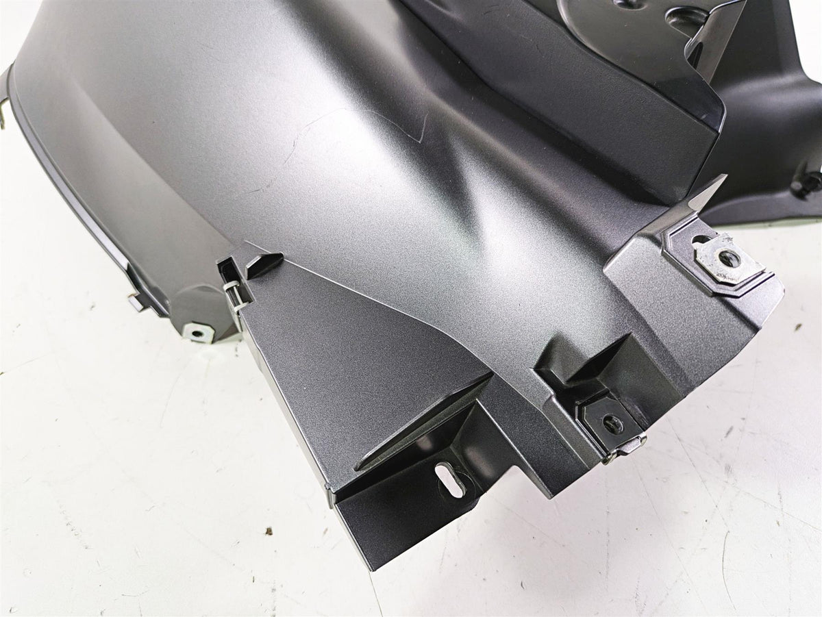 2018 BMW R1200GS GSW K50 Left Tank Side Fairing Cover Cowl Set 46638556635 {{ shop.shopifyCountryName }} - Mototech271