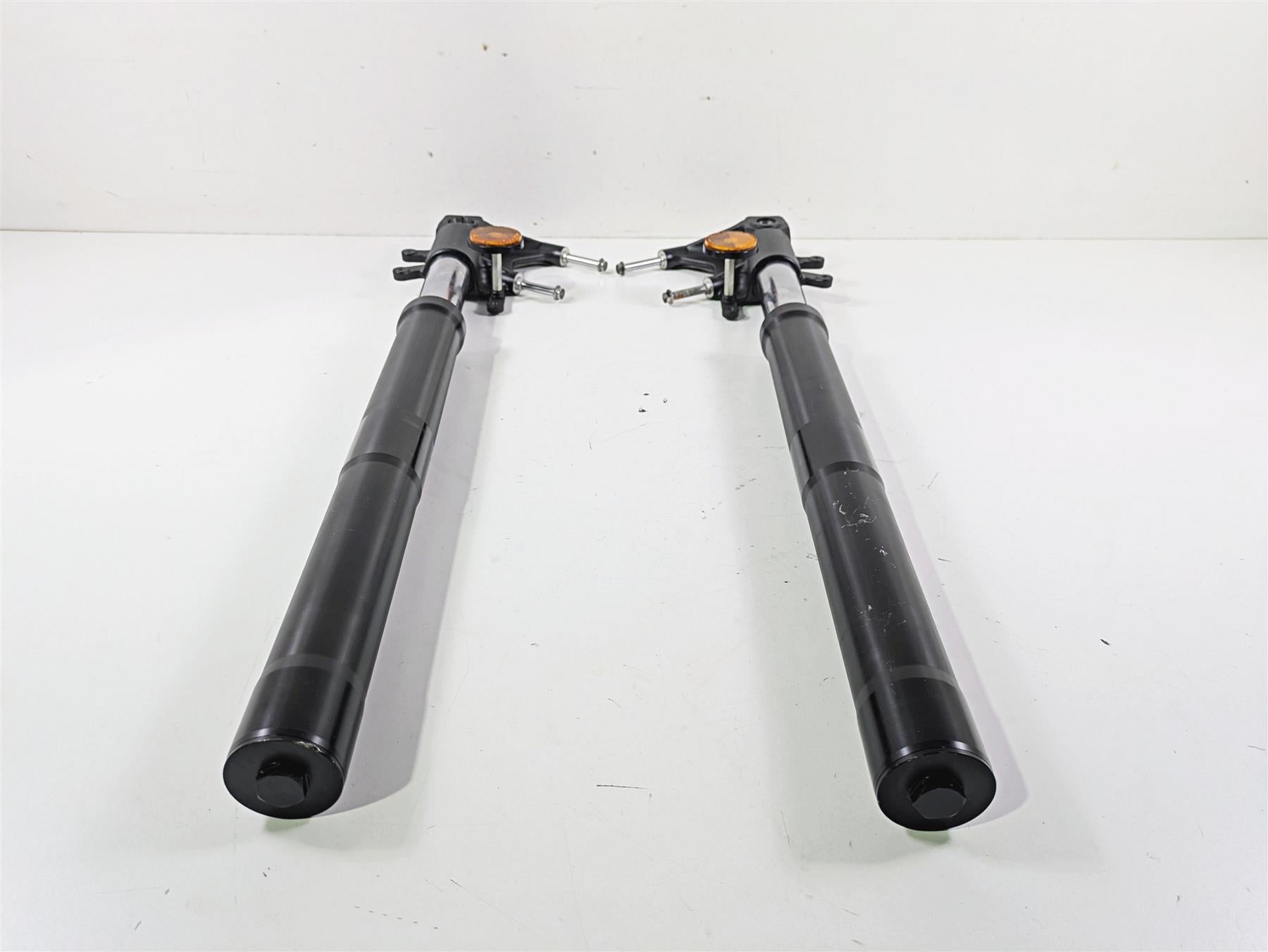 2019 Suzuki M109R VZR1800 Boulevard Front Forks Leg Set 51103-48G30 51103-48G31 {{ shop.shopifyCountryName }} - Mototech271