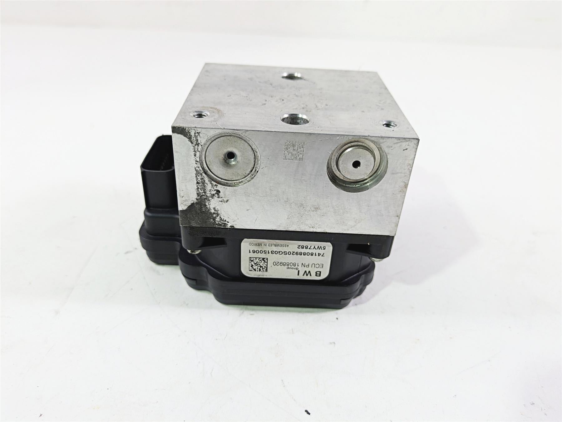2011 Harley Touring FLHTCUSE CVO E-Glide Abs Brake Pump Module 40601-08A {{ shop.shopifyCountryName }} - Mototech271