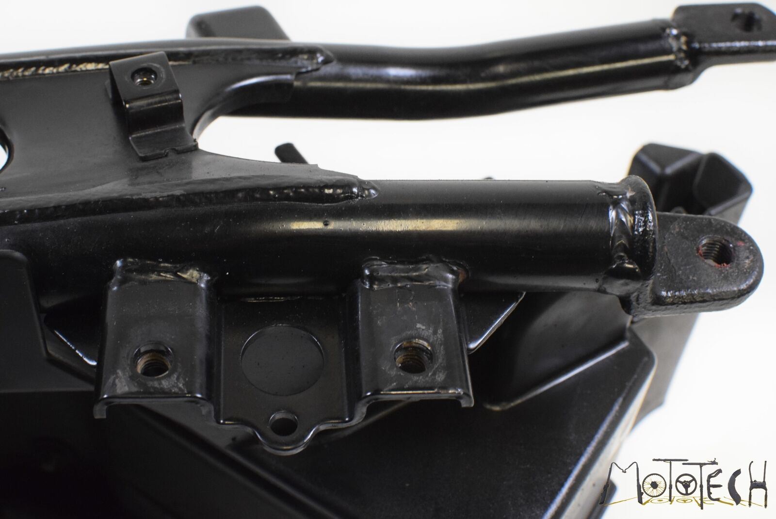 2005 Kawasaki ZZR1200 ZX1200 Ninja Rear Subframe Sub Frame SET 32160-1776-10 {{ shop.shopifyCountryName }} - Mototech271