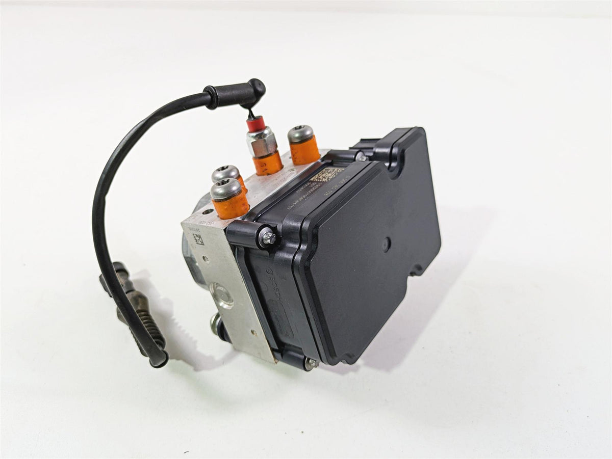 2020 KTM 1290 Super Adventure R Abs Brake Pump Module Unit 60742031144 {{ shop.shopifyCountryName }} - Mototech271