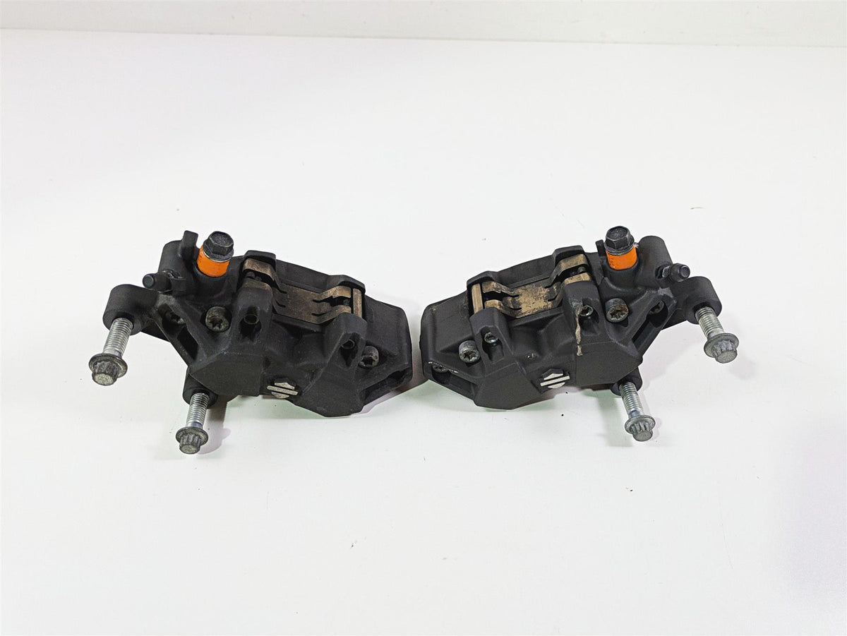 2009 Harley XR1200 Sportster Front Brake Caliper Set 42943-08 42944-08 {{ shop.shopifyCountryName }} - Mototech271