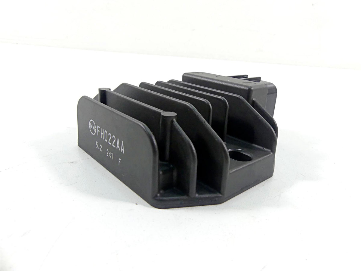2016 KTM 1290 Super Duke R Rectifier Voltage Regulator 60311034000 FH022AA {{ shop.shopifyCountryName }} - Mototech271