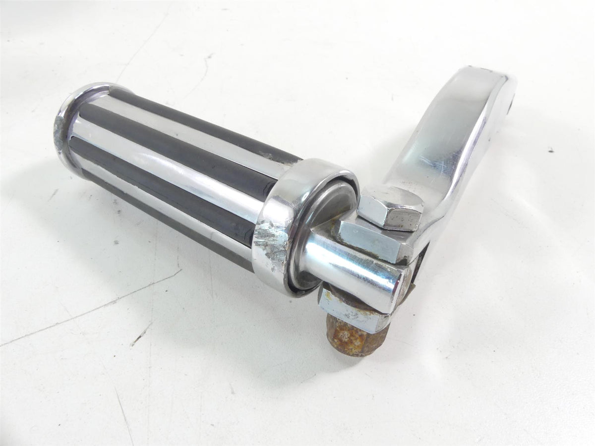 1997 Harley Dyna FXDS Super Glide Conv Passenger Footpeg Set 52740-94A {{ shop.shopifyCountryName }} - Mototech271