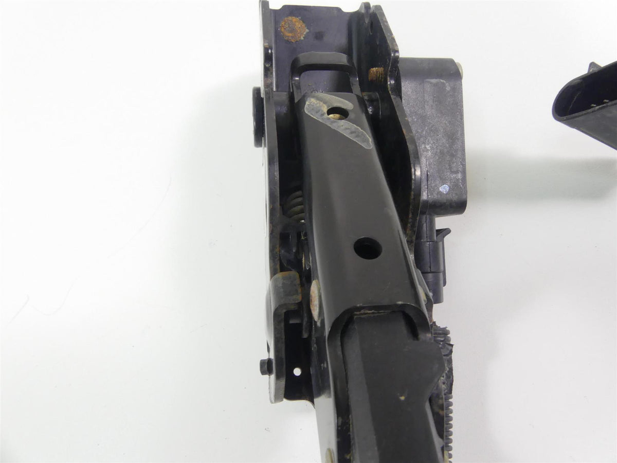 2018 Can Am Maverick X3 Turbo STD Brake Accelerate Foot Pedal Set 705601453 {{ shop.shopifyCountryName }} - Mototech271