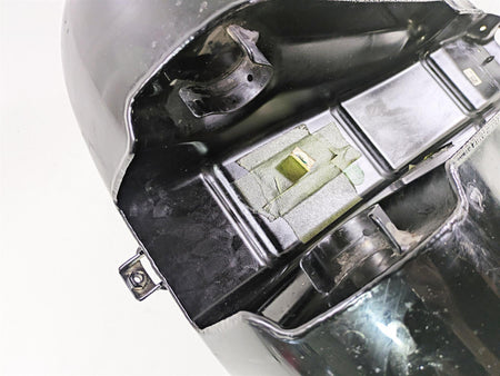 2017 Indian Chieftain Limited Gloss Black Gas Fuel Petrol Tank - No Dent 1021997 {{ shop.shopifyCountryName }} - Mototech271