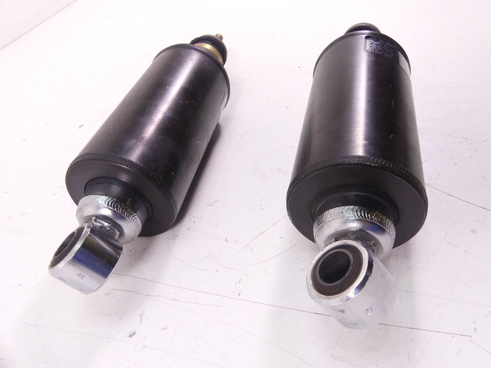 2004 Harley Softail FXSTSI Springer Rear Showa Damper Shock Set 54508-00B {{ shop.shopifyCountryName }} - Mototech271
