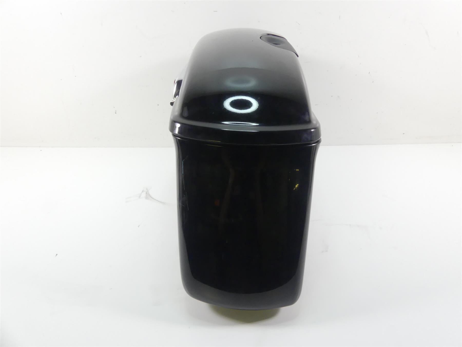 2013 Triumph Rocket 3 Touring Left Saddlebag Saddle Bag -Read T2352059 {{ shop.shopifyCountryName }} - Mototech271