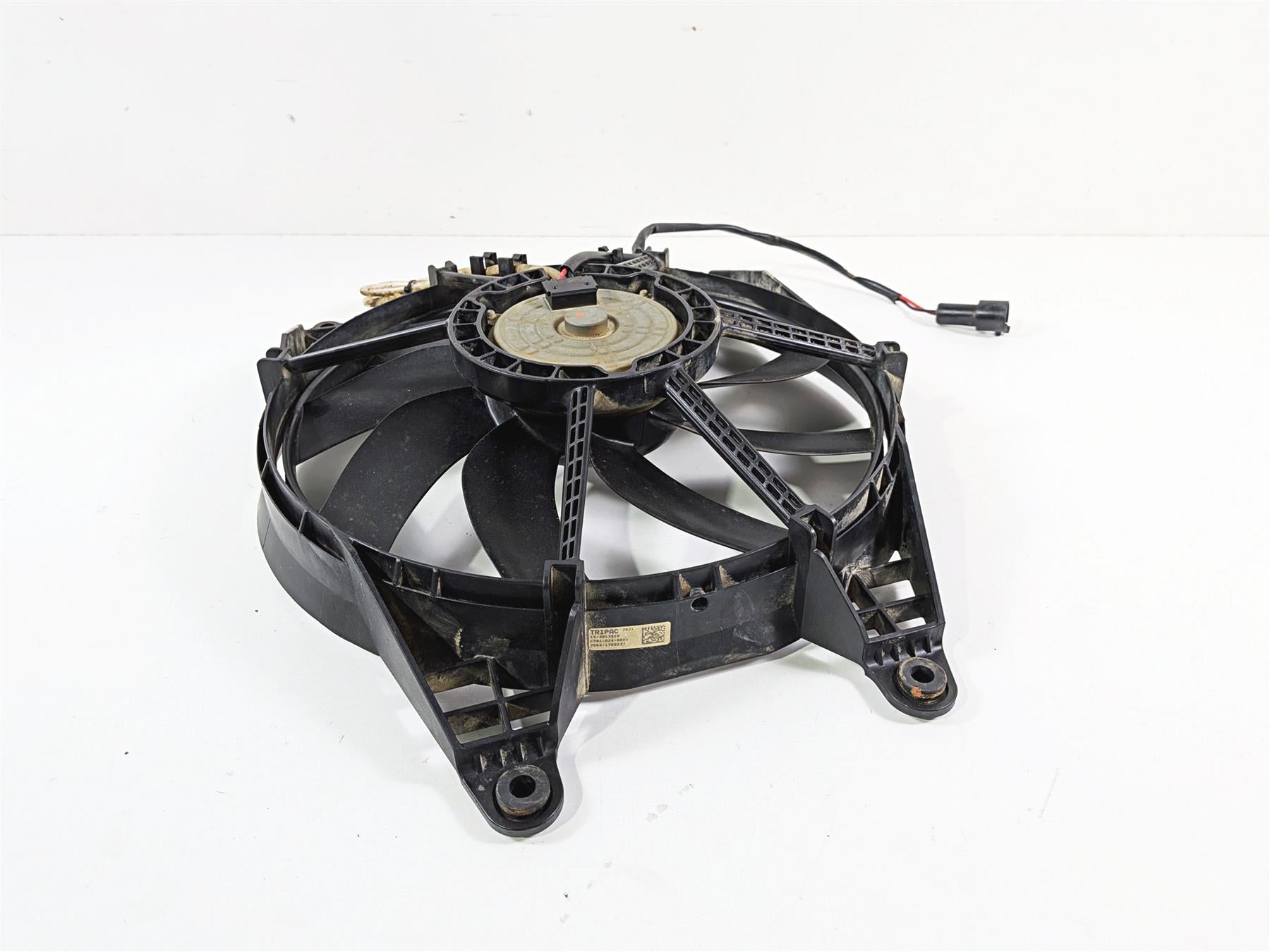 2021 Kawasaki Teryx KRX KRF 1000 ES Radiator Coolant Fan - Tested 59502-0628 {{ shop.shopifyCountryName }} - Mototech271