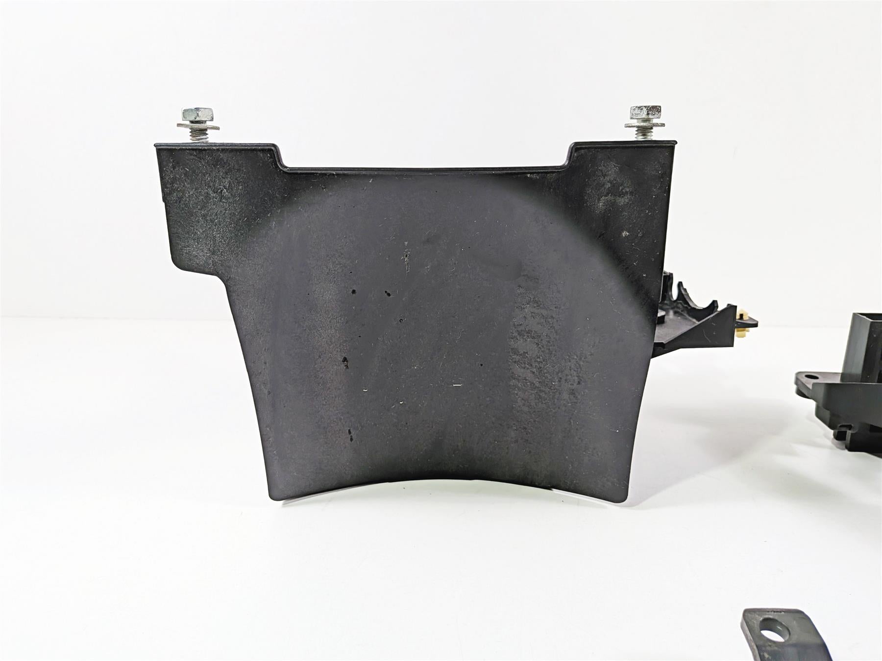2014 Harley Touring FLHTK Electra Glide Battery & Electrical Holder 66000010A-Mototech271