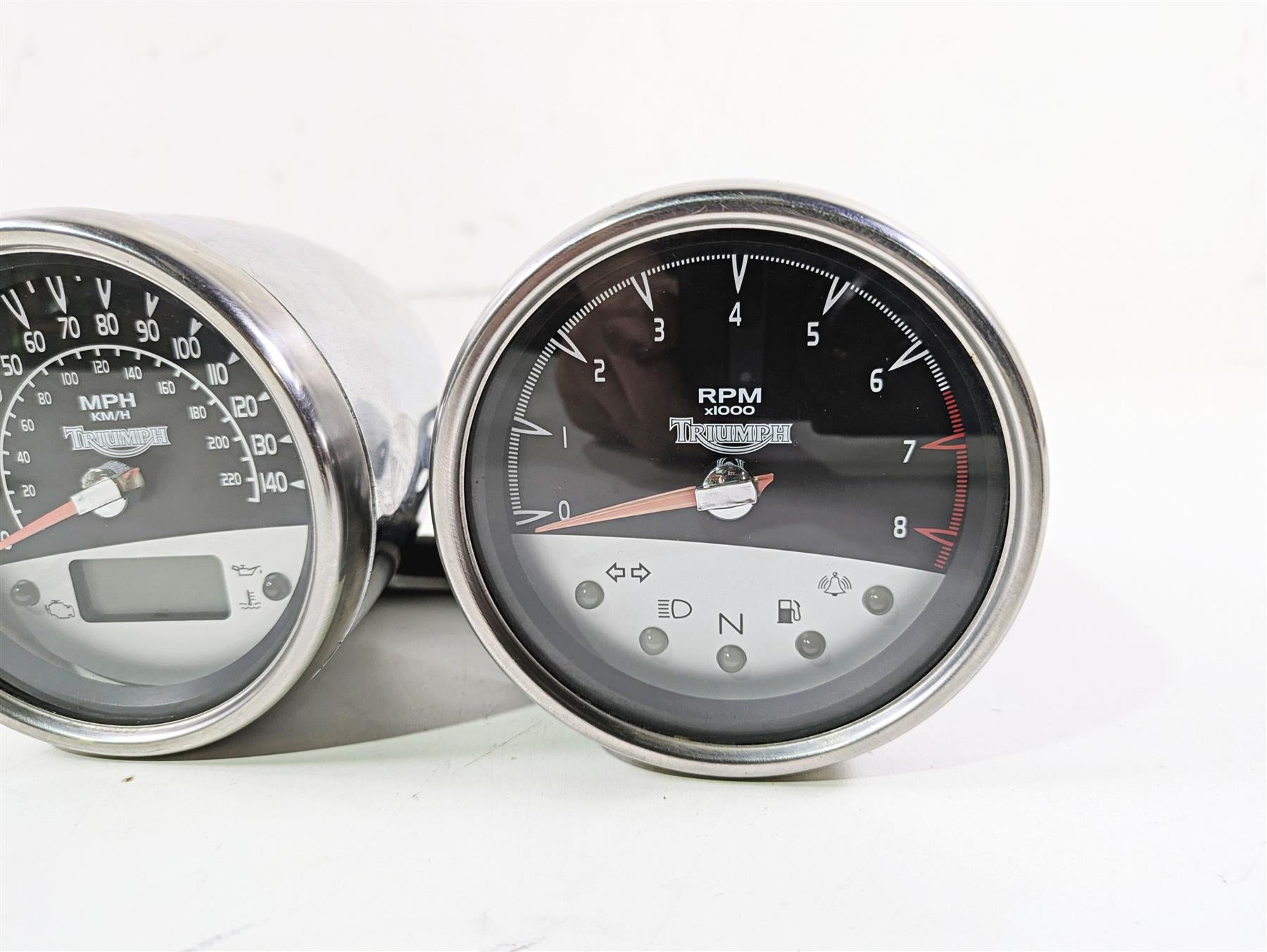 2006 Triumph Rocket 3 Speedometer Gauges Instrument - 48k T2501230 {{ shop.shopifyCountryName }} - Mototech271
