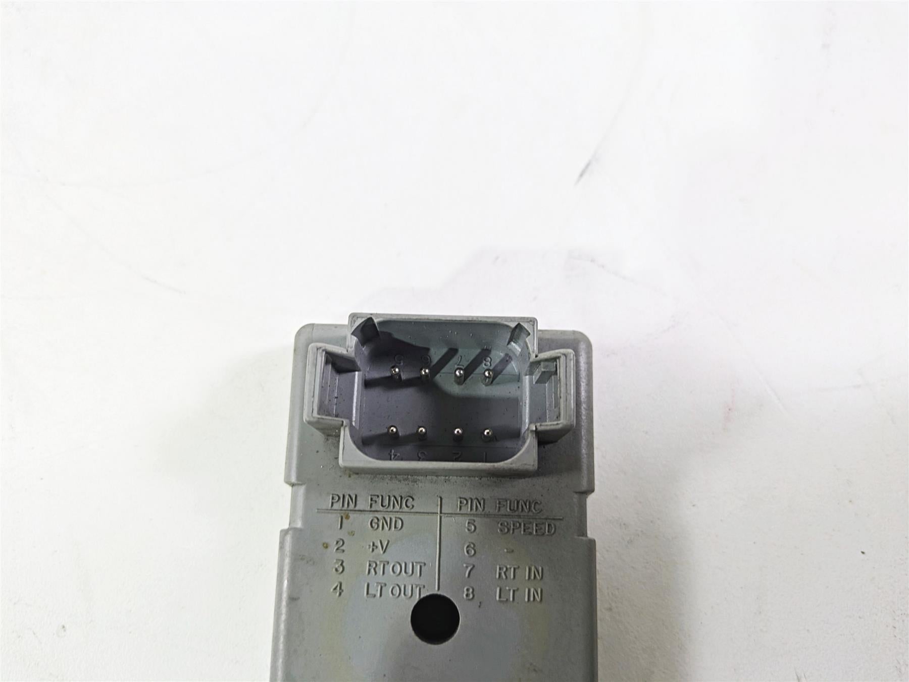 1996 Harley Touring FLHTCUI Electra Glide Tsm Turn Signal Flash Module 68540-96 {{ shop.shopifyCountryName }} - Mototech271