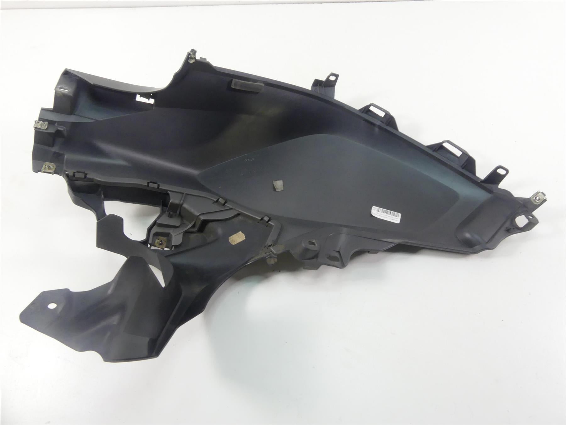 2019 BMW R1250GS K50 Right Main Tank Fairing Cover 46638563502 46638556636 {{ shop.shopifyCountryName }} - Mototech271