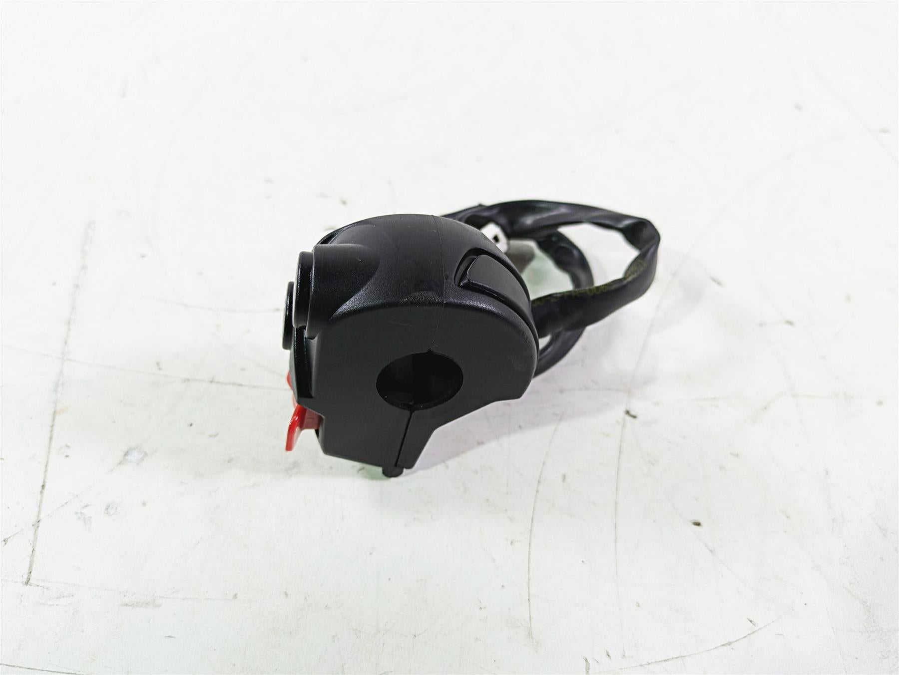 2022 MV Agusta F3 800 Rosso Right Hand Control Switch Launch Map 8A00C9848 {{ shop.shopifyCountryName }} - Mototech271