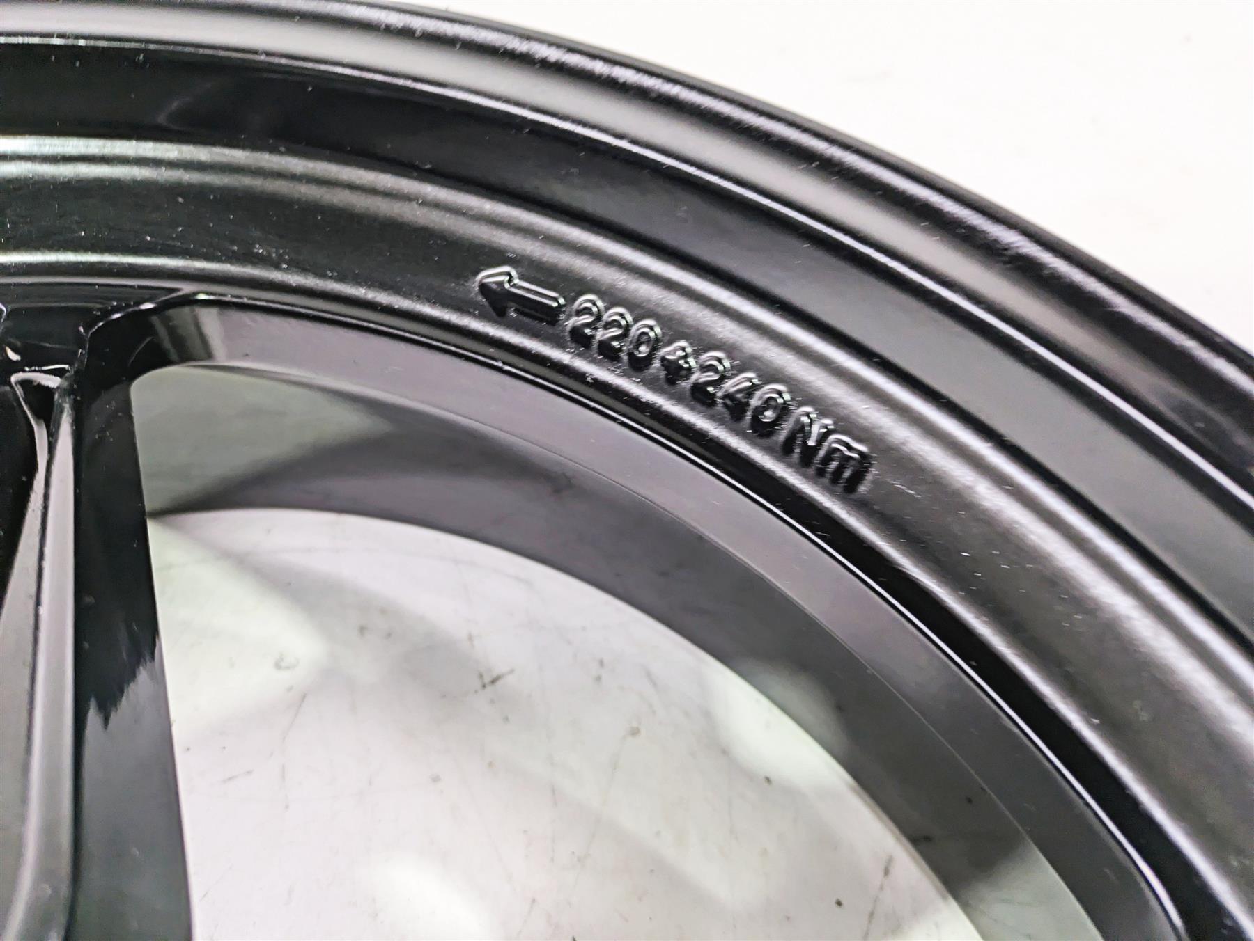 2022 MV Agusta F3 800 Rosso Straight Black Rear Wheel Rim 17x5.5 80A0C3289 {{ shop.shopifyCountryName }} - Mototech271