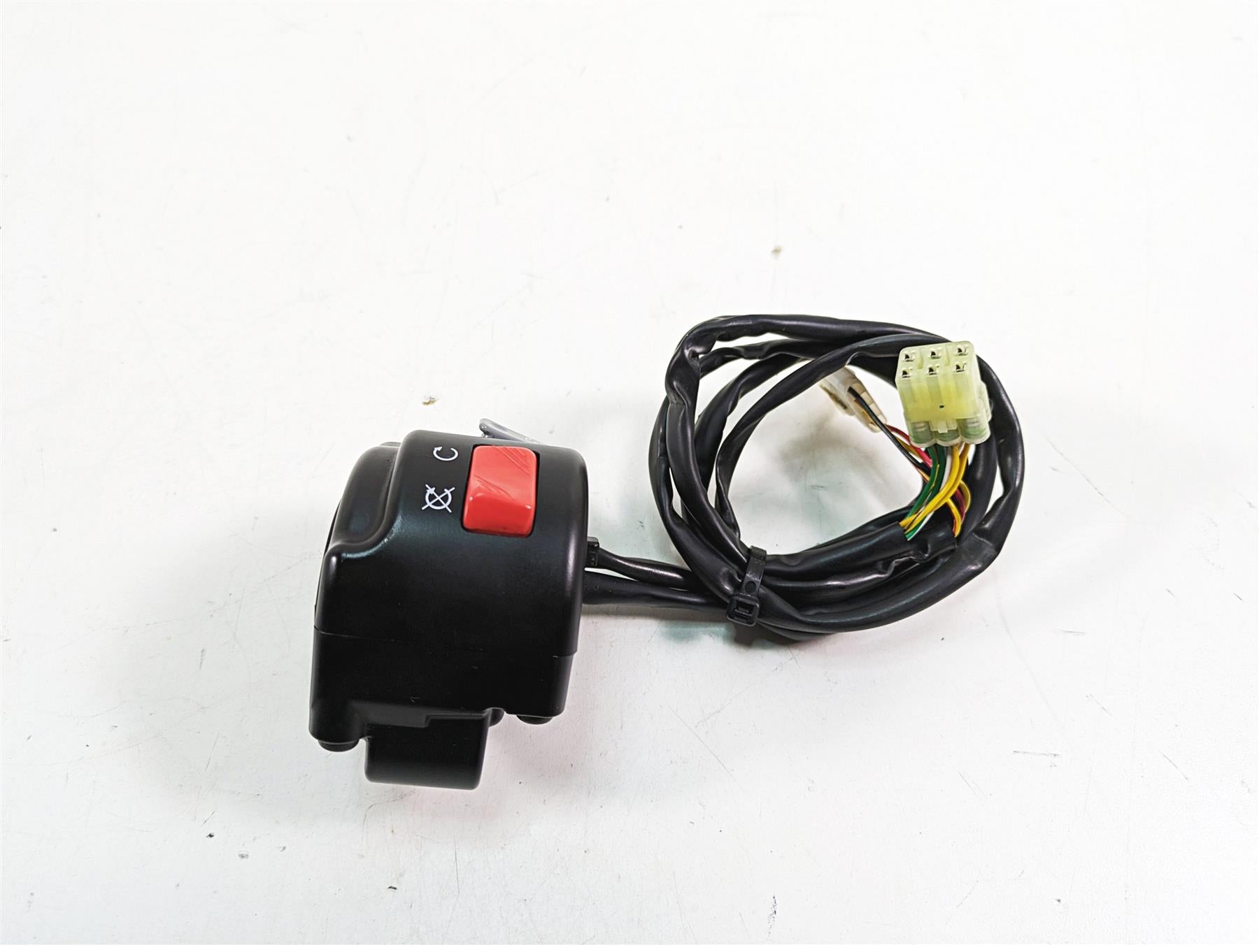 2018 KTM 1090 Adventure R Right E-Throttle Start Control Switch 76011073100 {{ shop.shopifyCountryName }} - Mototech271