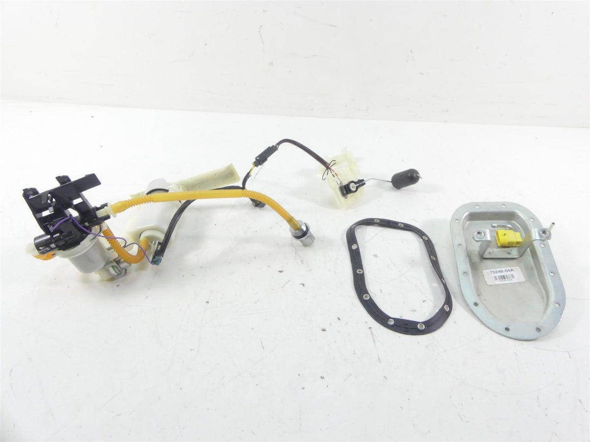 2014 Harley FXDL Dyna Low Rider Fuel Gas Petrol Pump & Sending Unit 75246-04 {{ shop.shopifyCountryName }} - Mototech271
