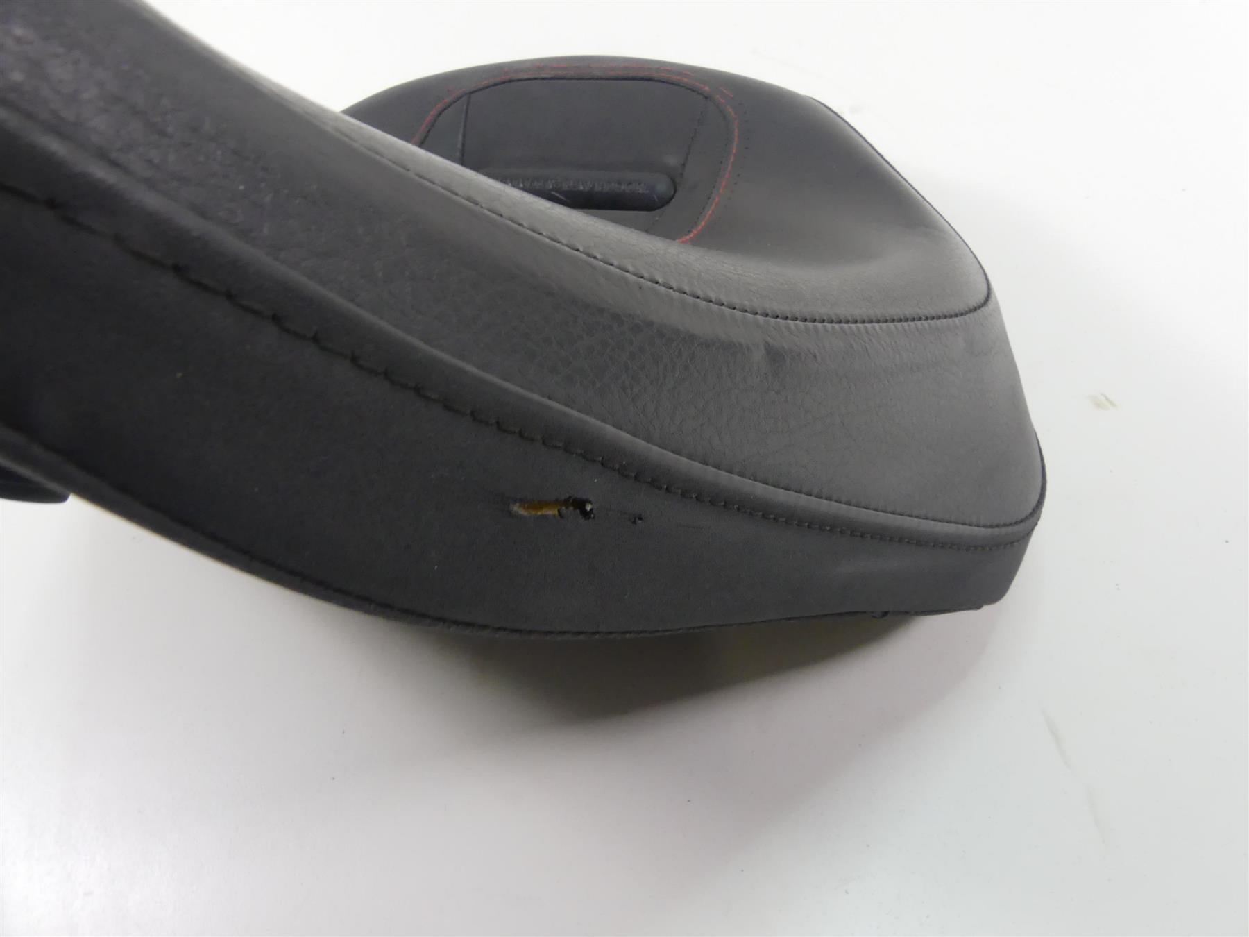 2018 Harley FXBRS Softail Breakout Front Rider Seat Saddle 52000262 {{ shop.shopifyCountryName }} - Mototech271