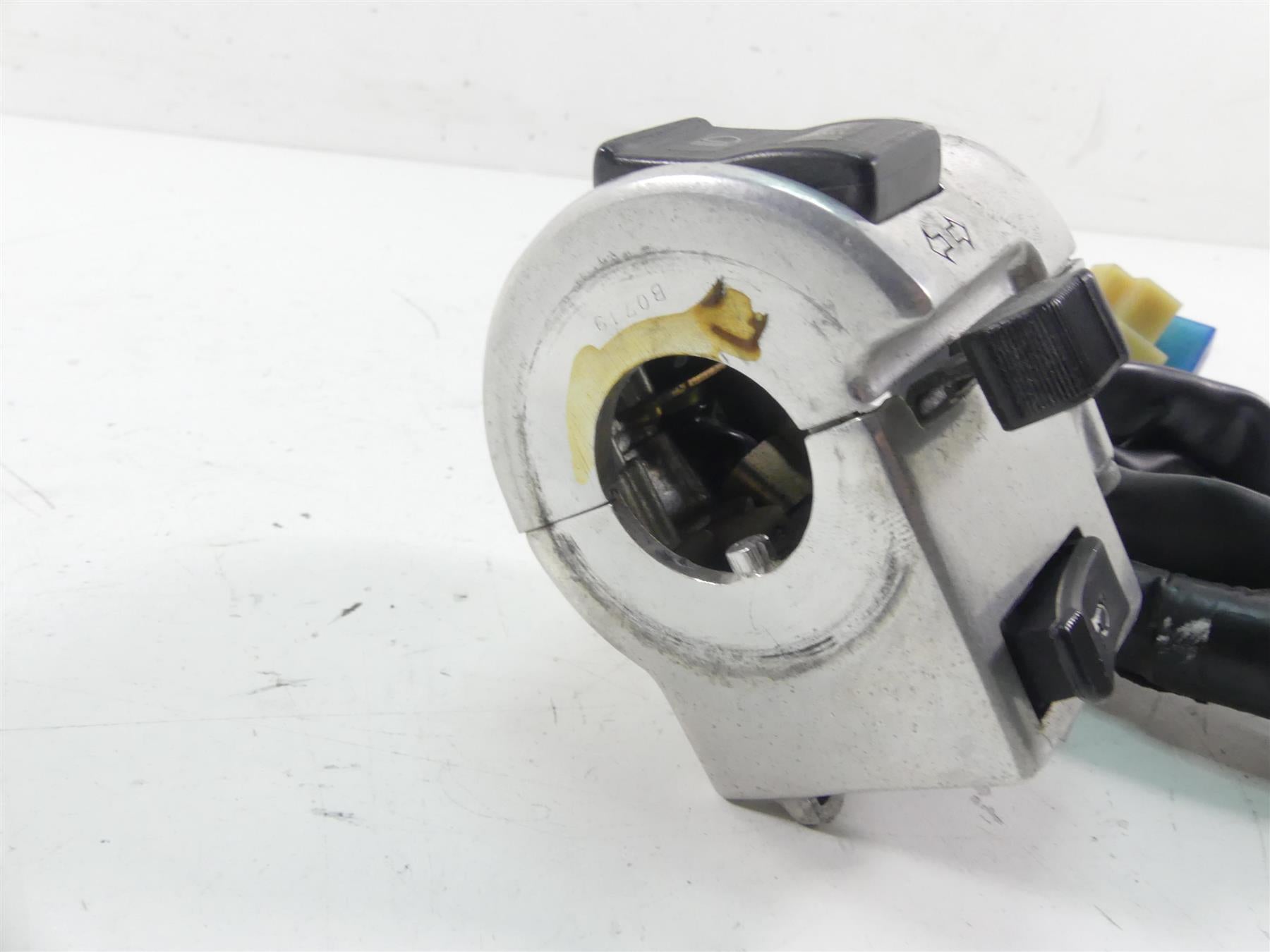 2003 Honda VTX1800 C Left Hand Turn Signal Control Switch 35020-MCH-000 {{ shop.shopifyCountryName }} - Mototech271