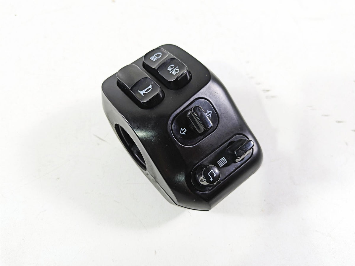 2018 Indian Chieftain Dark Horse Left Hand Control Switch 4016912 4018465 {{ shop.shopifyCountryName }} - Mototech271