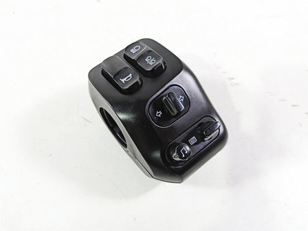 2018 Indian Chieftain Dark Horse Left Hand Control Switch 4016912 4018465 {{ shop.shopifyCountryName }} - Mototech271