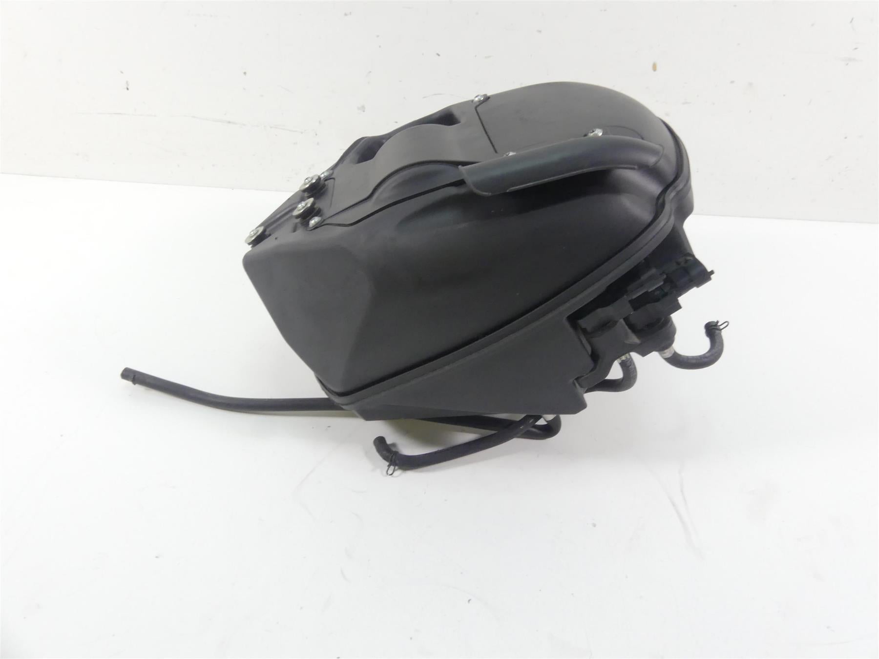 2014 Ducati Hypermotard 821 SP Air Box Cleaner Breather Box Set 44212691B {{ shop.shopifyCountryName }} - Mototech271