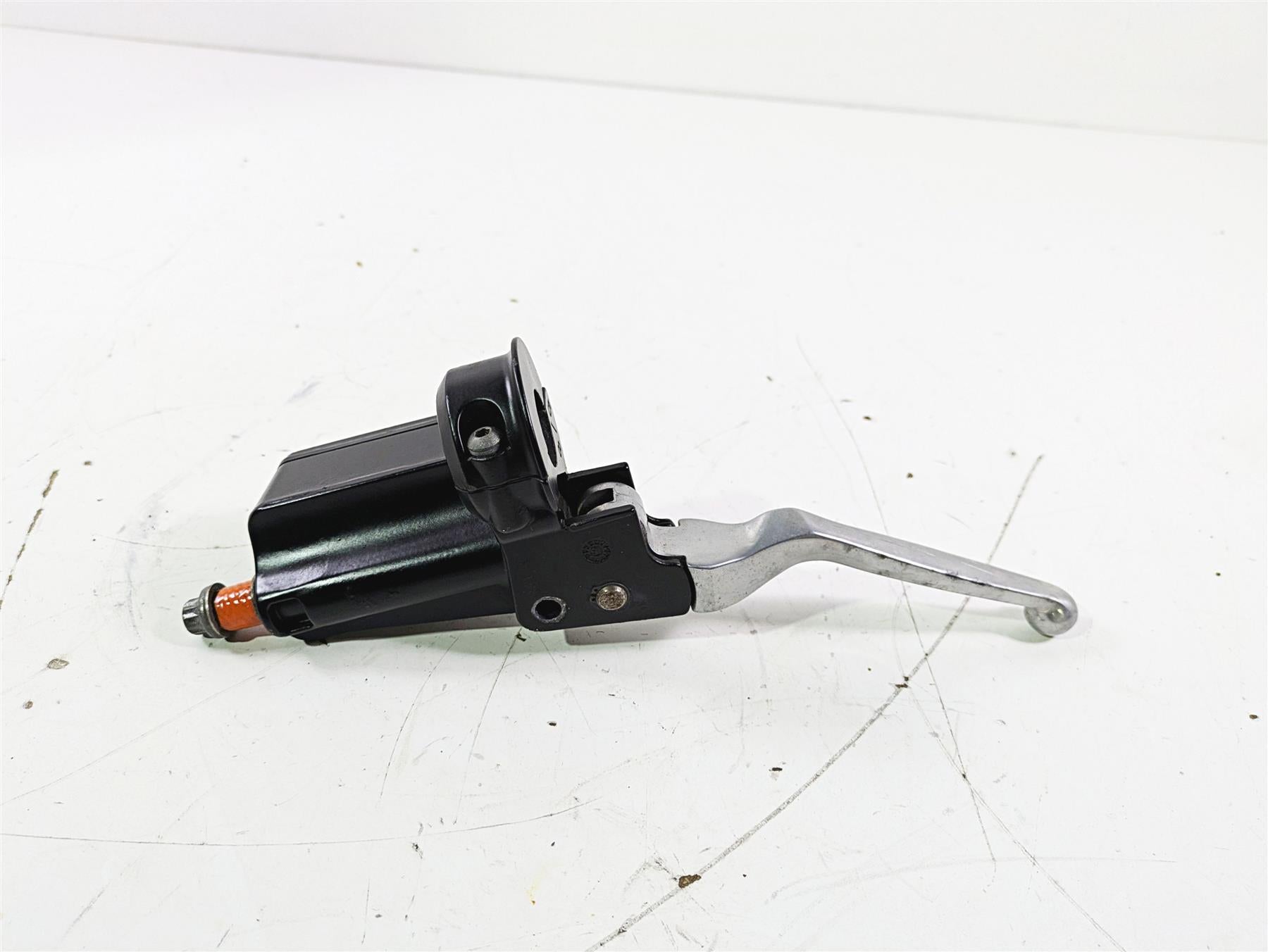 1992 Harley FLSTC Softail Heritage Front Brake Master Cylinder 5/8" 45019-85A {{ shop.shopifyCountryName }} - Mototech271