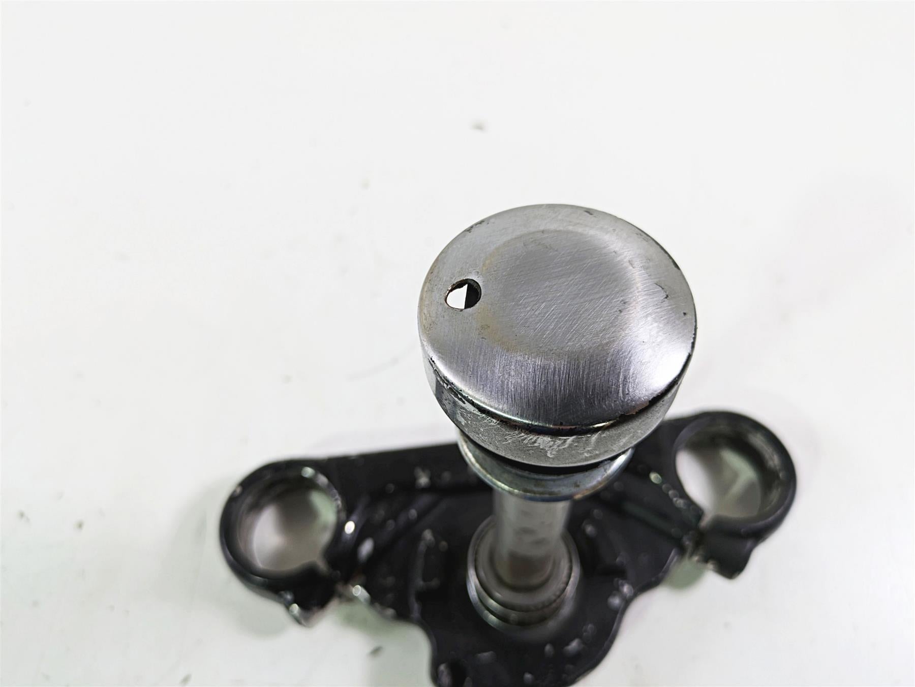 2016 Harley FXDL Dyna Low Rider Lower Triple Tree Clamp 49Mm 45539-08 {{ shop.shopifyCountryName }} - Mototech271