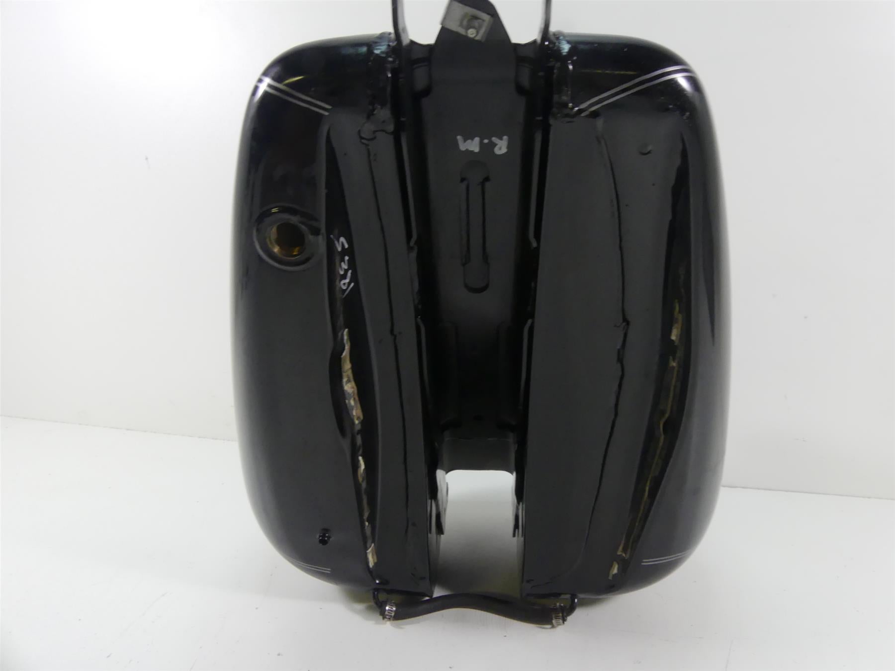 2005 Harley FXDWGI Dyna Wide Glide Fuel Gas Petrol Tank Reservoir -Read 61000705 {{ shop.shopifyCountryName }} - Mototech271