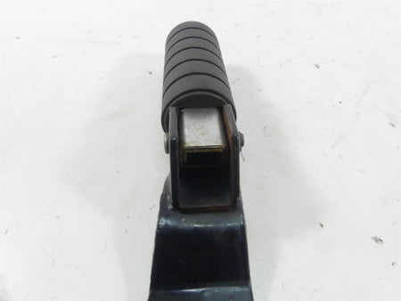 2005 Honda V-Twin VTX1800 S3 Rear Passenger Footpegs 50680-MCV-000 50685-MCV-000 {{ shop.shopifyCountryName }} - Mototech271