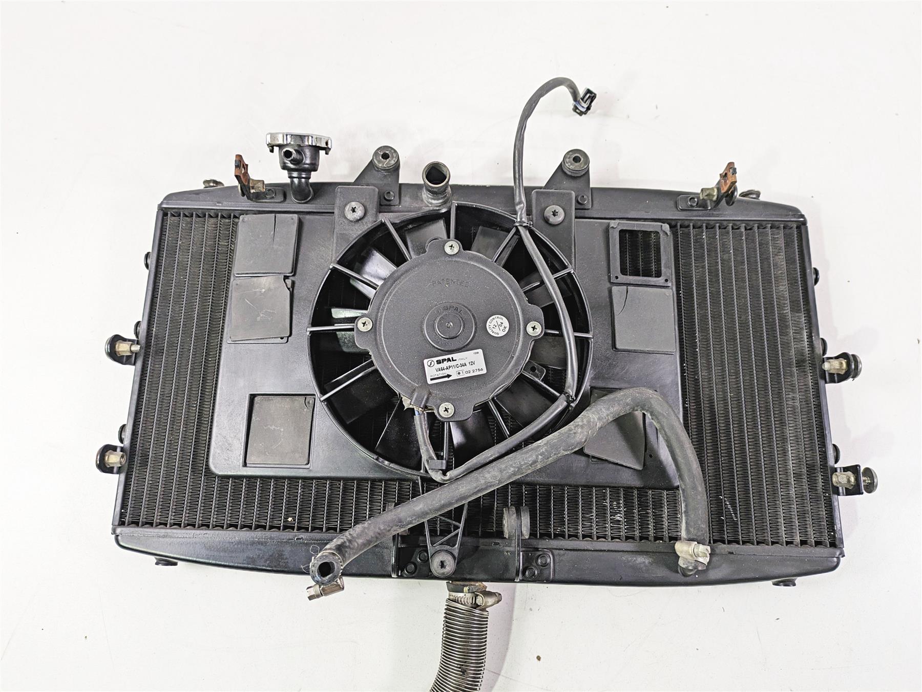 2006 Triumph Rocket 3 Radiator Fan Hoses Reservoir T2108307 {{ shop.shopifyCountryName }} - Mototech271