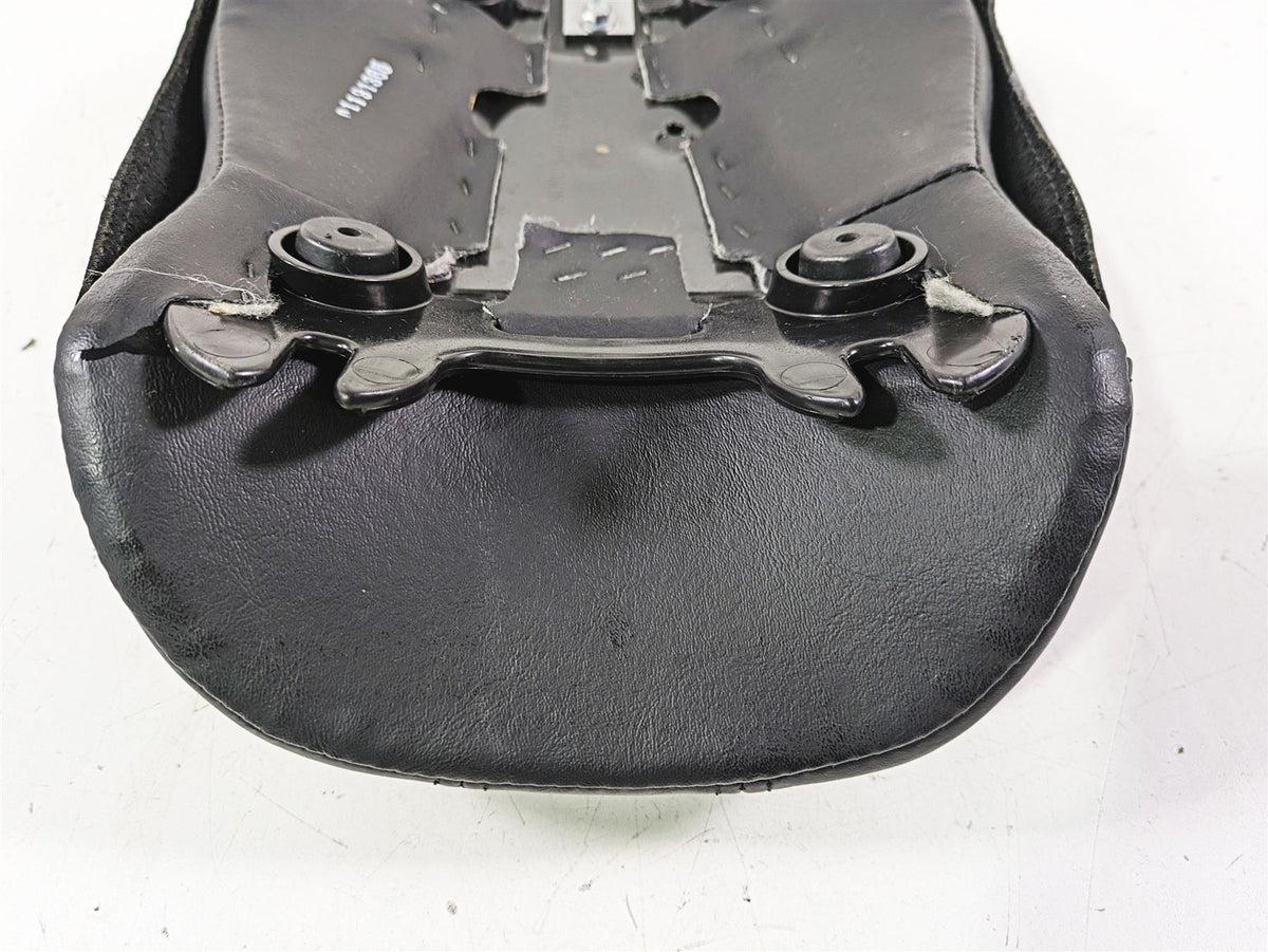 2019 Harley FLHCS Softail Heritage Rear Passenger Pillion Seat Saddle 52400148 {{ shop.shopifyCountryName }} - Mototech271
