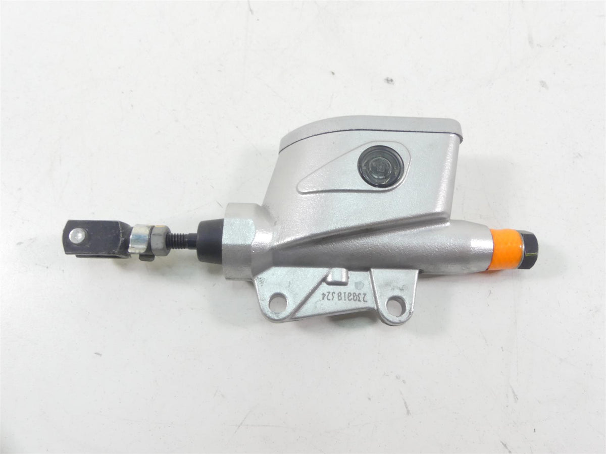 2019 Moto Guzzi V7 III Stone 750 Rear Brake Master Cylinder 2B002189 {{ shop.shopifyCountryName }} - Mototech271