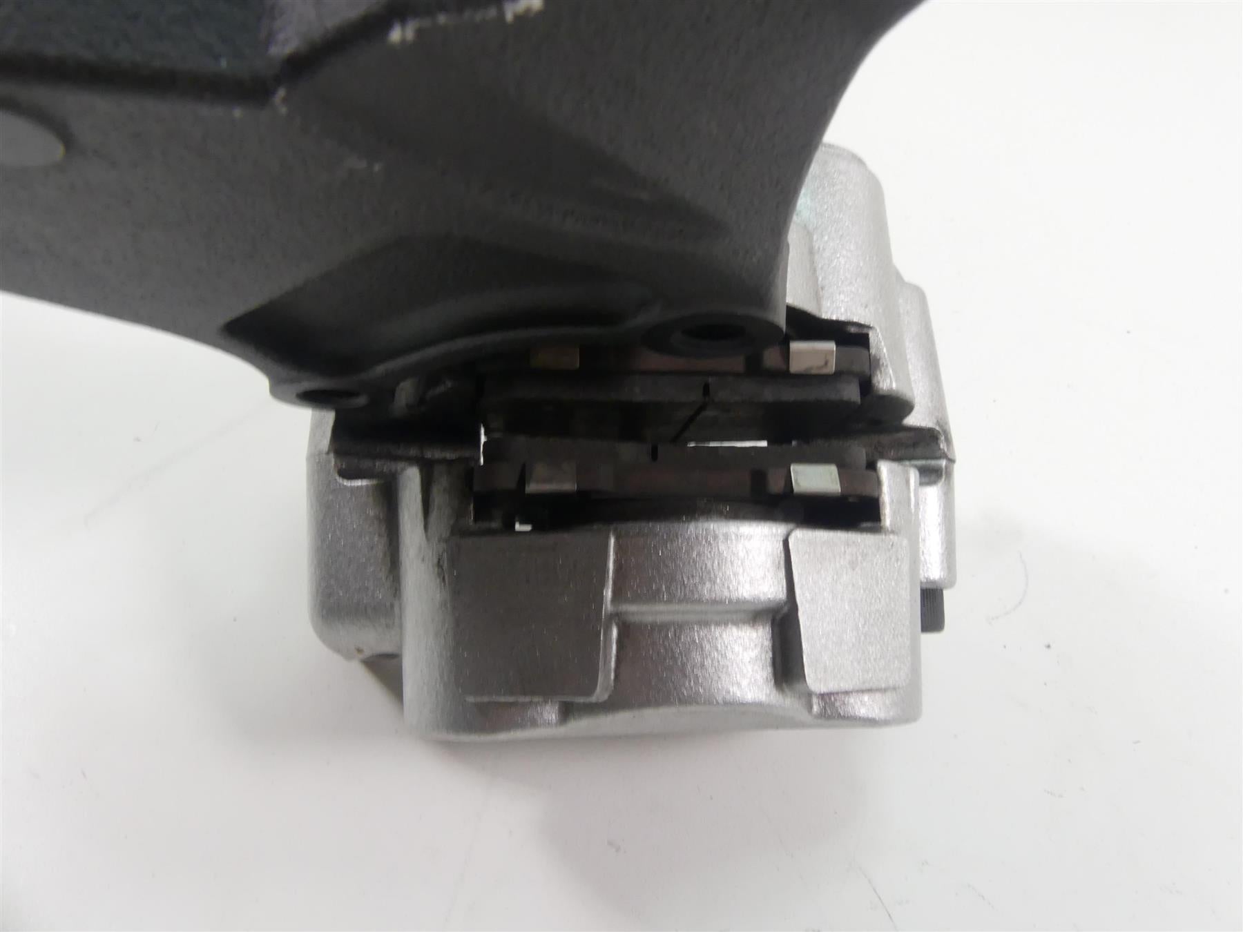 2018 Harley Sportster XL1200 Custom Rear Brake Caliper + Mount 25mm 41300038 {{ shop.shopifyCountryName }} - Mototech271