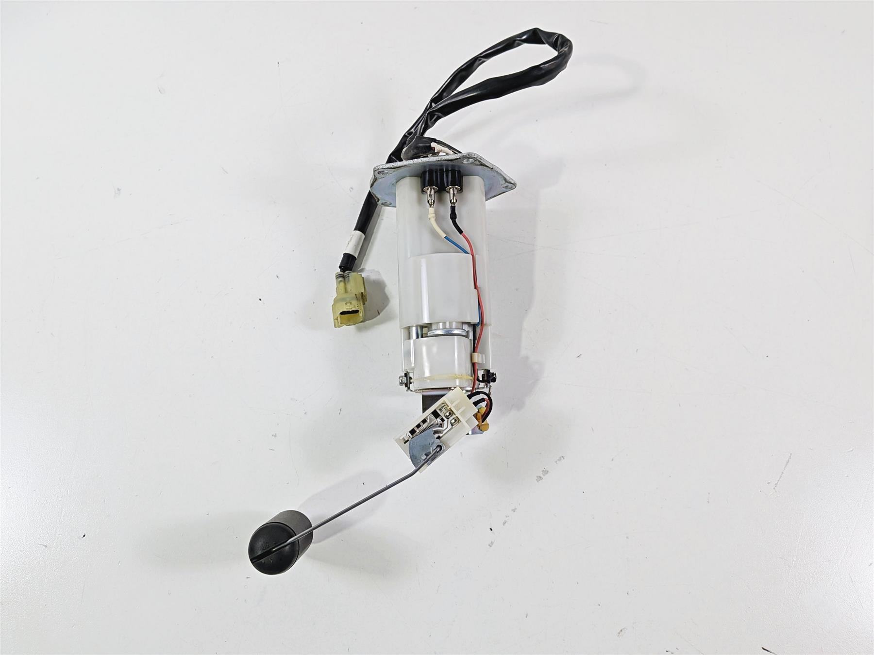 2022 Kawasaki ZX10R ZX1000 Ninja Fuel Gas Petrol Pump 49040-0798 {{ shop.shopifyCountryName }} - Mototech271