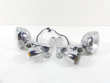 Load image into Gallery viewer, 2007 Harley FLHTCU SE2 CVO Electra Glide Front Spot Light Blinker Set 69548-06
