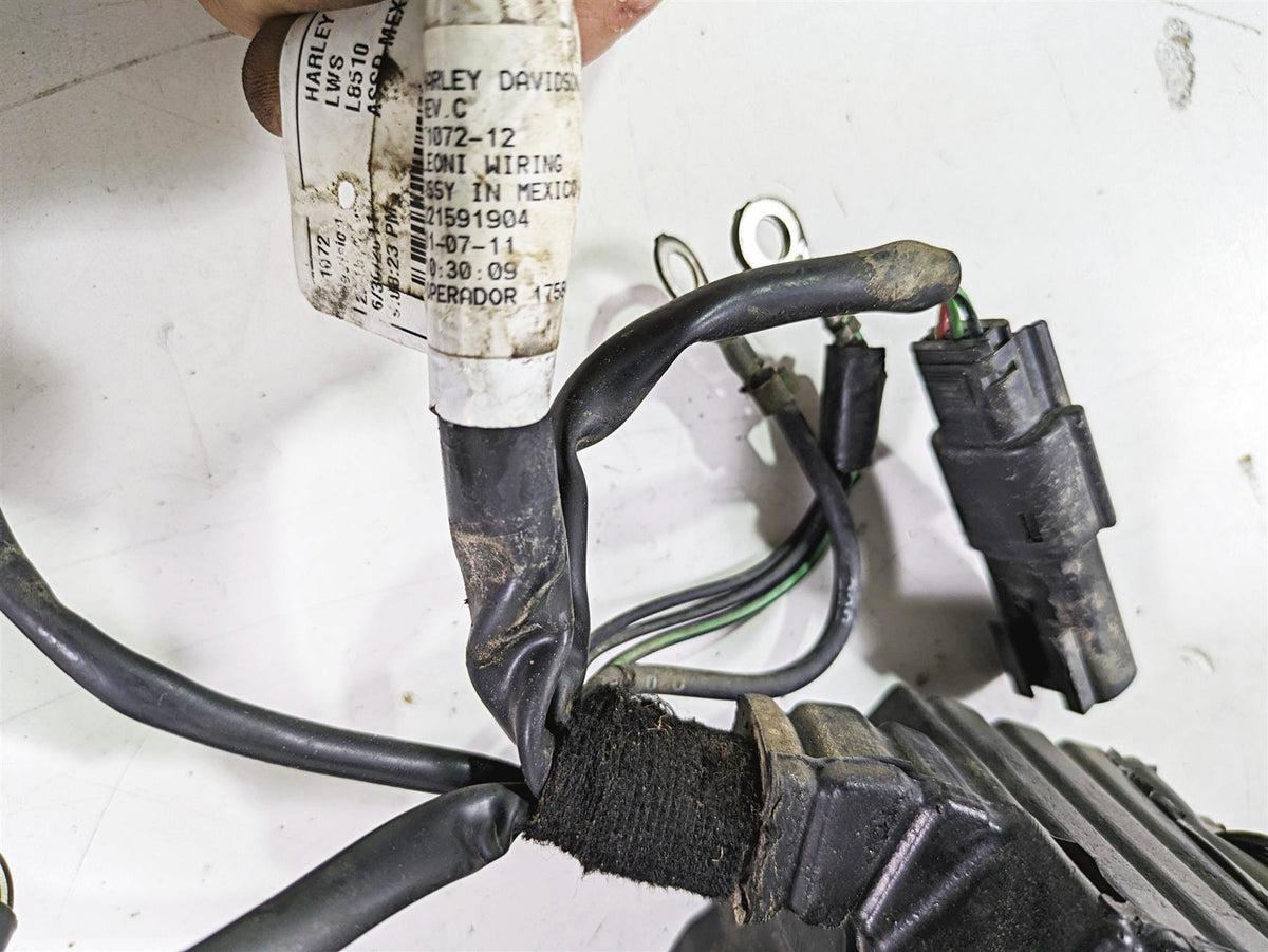 2012 Harley FLD Dyna Switchback Main Wiring Harness Loom -No Cuts 71072-12A {{ shop.shopifyCountryName }} - Mototech271