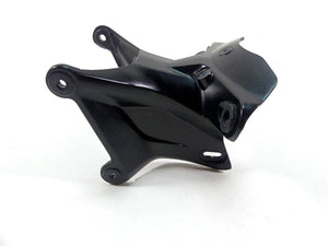 2022 Triumph Speed Triple 1200 RS Front Headlight Gauges Stay Mount T2310246 | Mototech271