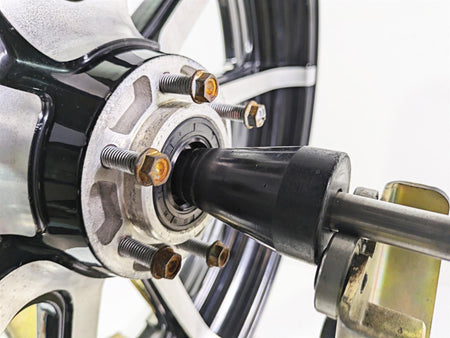 2018 Indian Chieftain Limited Straight Front Wheel Rim 19x3.5 1523059 {{ shop.shopifyCountryName }} - Mototech271