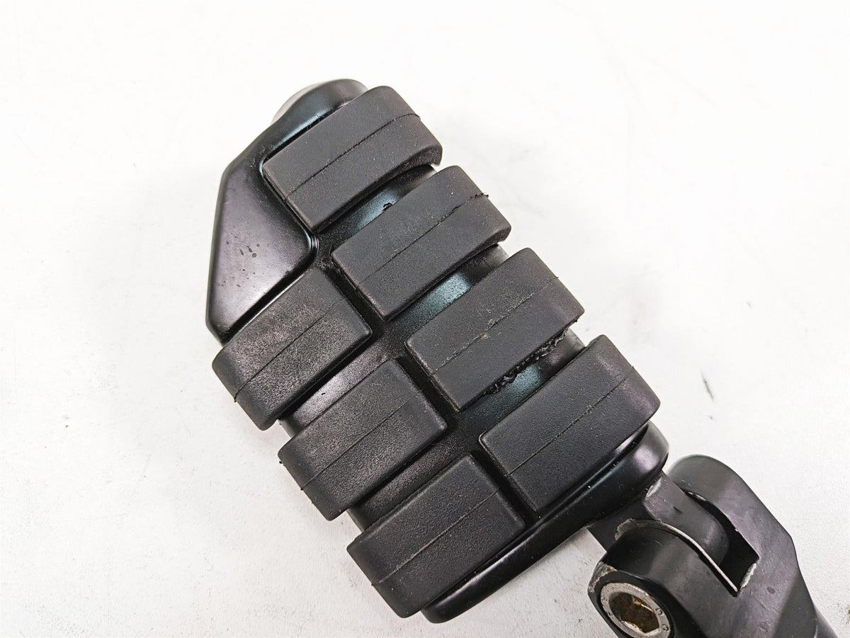 2016 Suzuki M109R VZR1800 HTT Black Highway Foot Peg Set {{ shop.shopifyCountryName }} - Mototech271