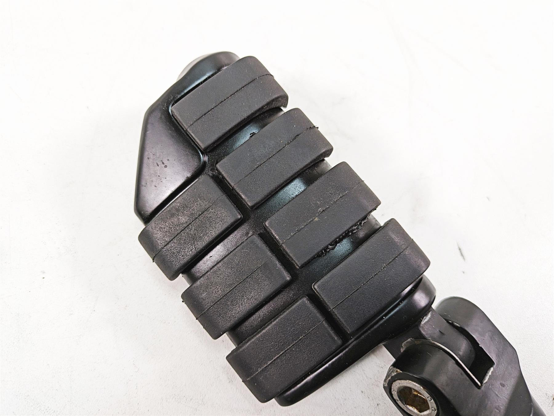 2016 Suzuki M109R VZR1800 HTT Black Highway Foot Peg Set {{ shop.shopifyCountryName }} - Mototech271
