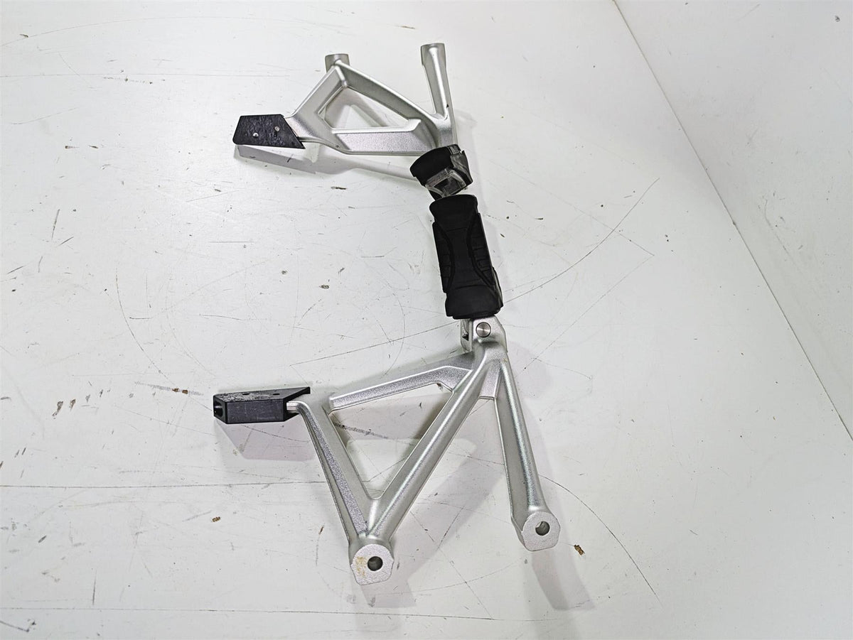 2016 BMW R1200GS GSW K50 Rear Passenger Footpeg Set 46718528793 46718528794 {{ shop.shopifyCountryName }} - Mototech271