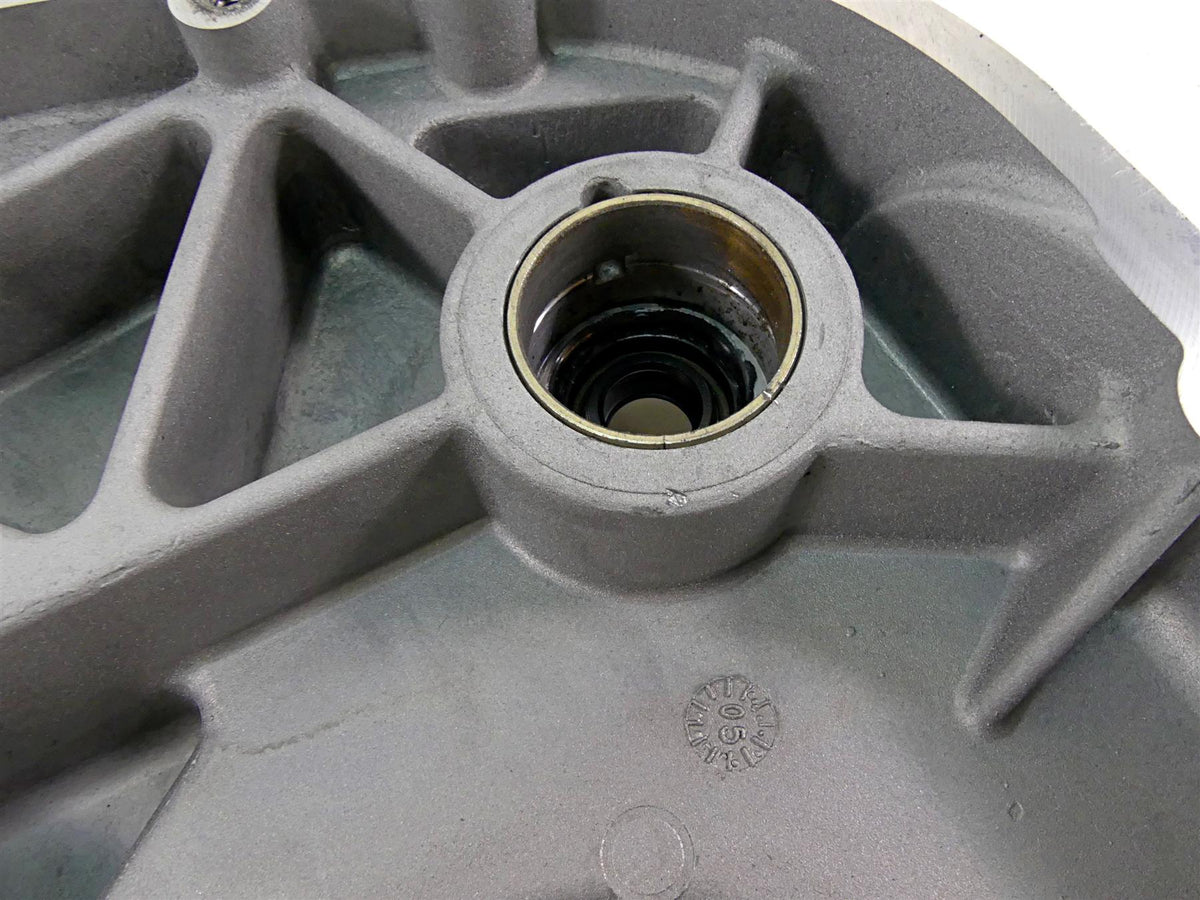 2006 Harley Touring FLHTCU SE E-Glide Inner Primary Drive Clutch Cover 60677-01C {{ shop.shopifyCountryName }} - Mototech271