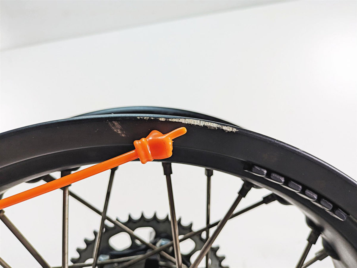 2020 KTM 1290 Super Adventure R Akront Rear Wheel Rim 18x4.5 6031000124433A {{ shop.shopifyCountryName }} - Mototech271