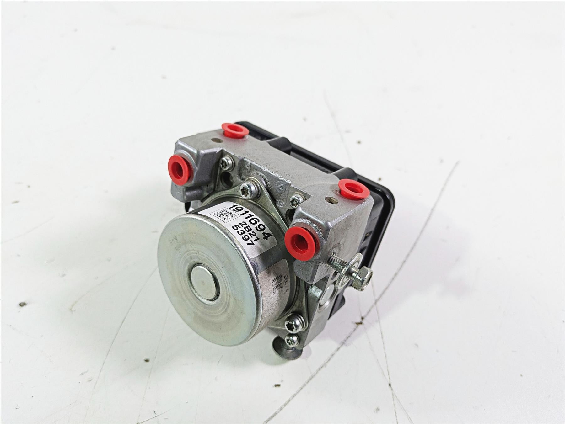 2012 Victory Cross Country Nissin Abs Brake Pump Unit Module 1911694 {{ shop.shopifyCountryName }} - Mototech271