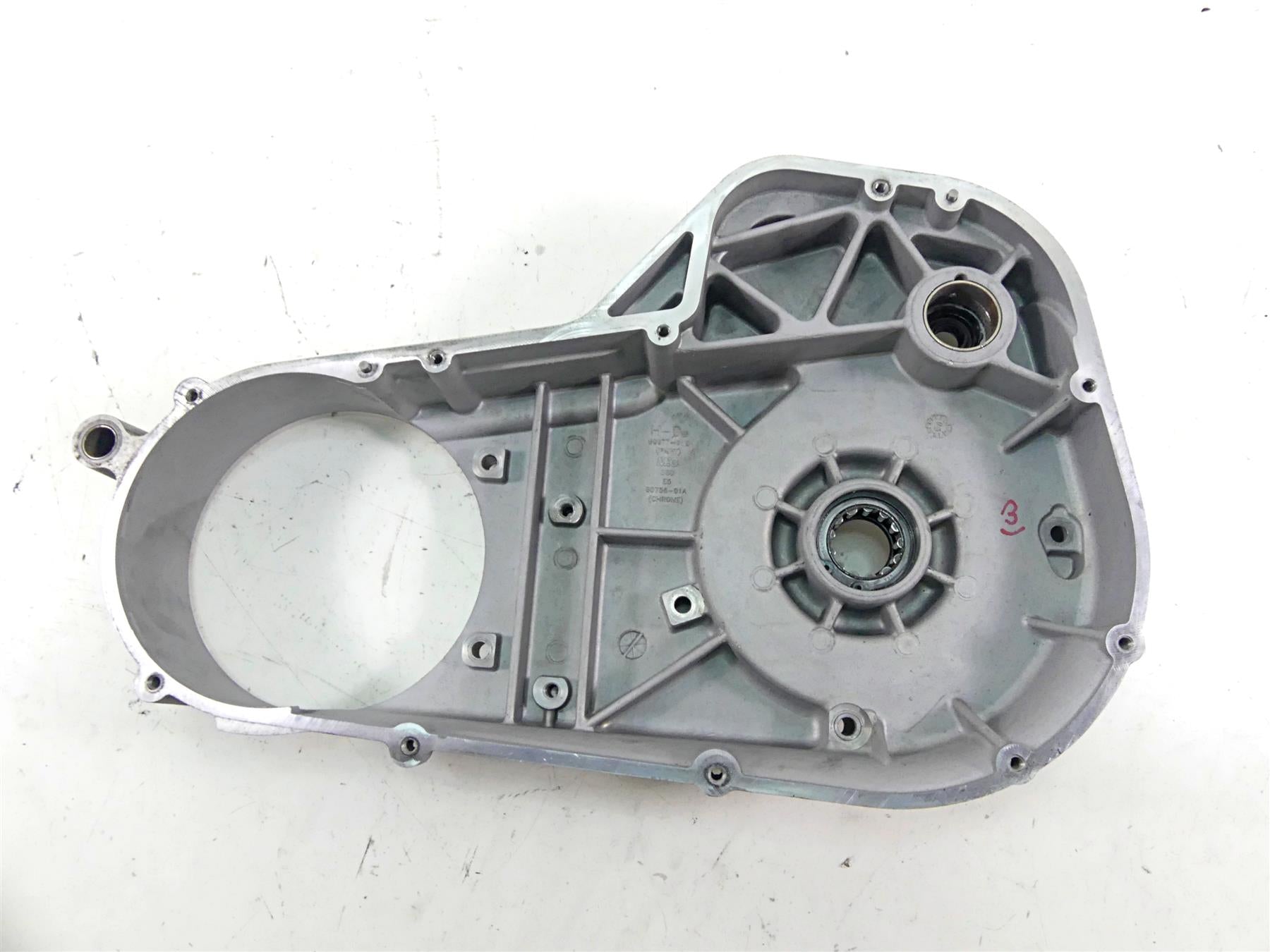2006 Harley Touring FLHTCU SE E-Glide Inner Primary Drive Clutch Cover 60677-01C {{ shop.shopifyCountryName }} - Mototech271