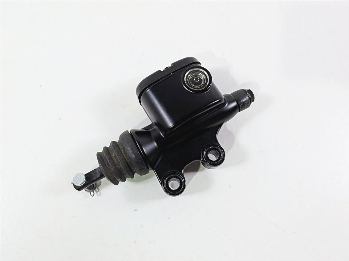 2018 Harley Touring FLHTCU Electra Glide Brembo Rear Brake Master Cylinder 41700028A-Mototech271