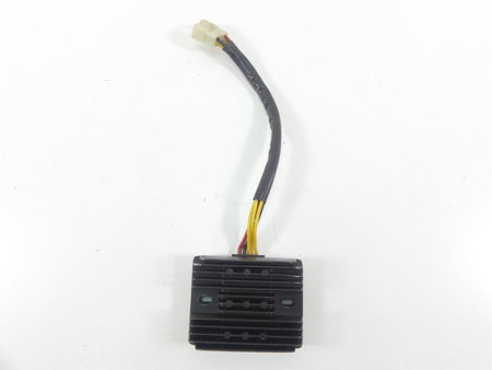 2002 Triumph Bonneville America Rectifier Voltage Regulator T1300889 {{ shop.shopifyCountryName }} - Mototech271